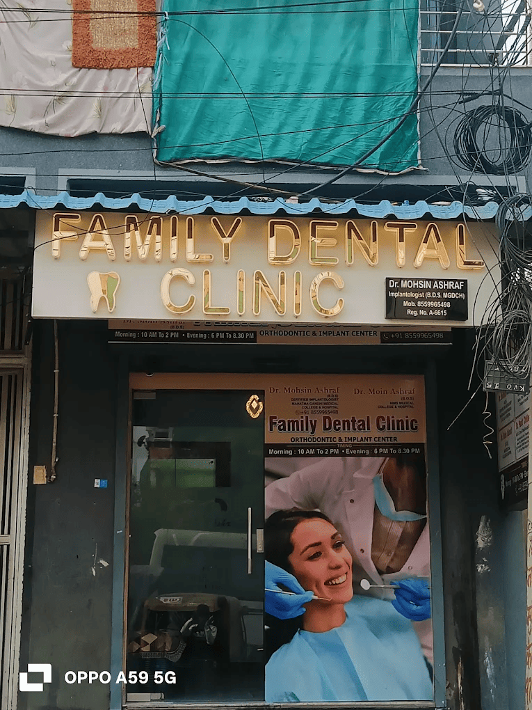 Family Dental Clinic Dentist